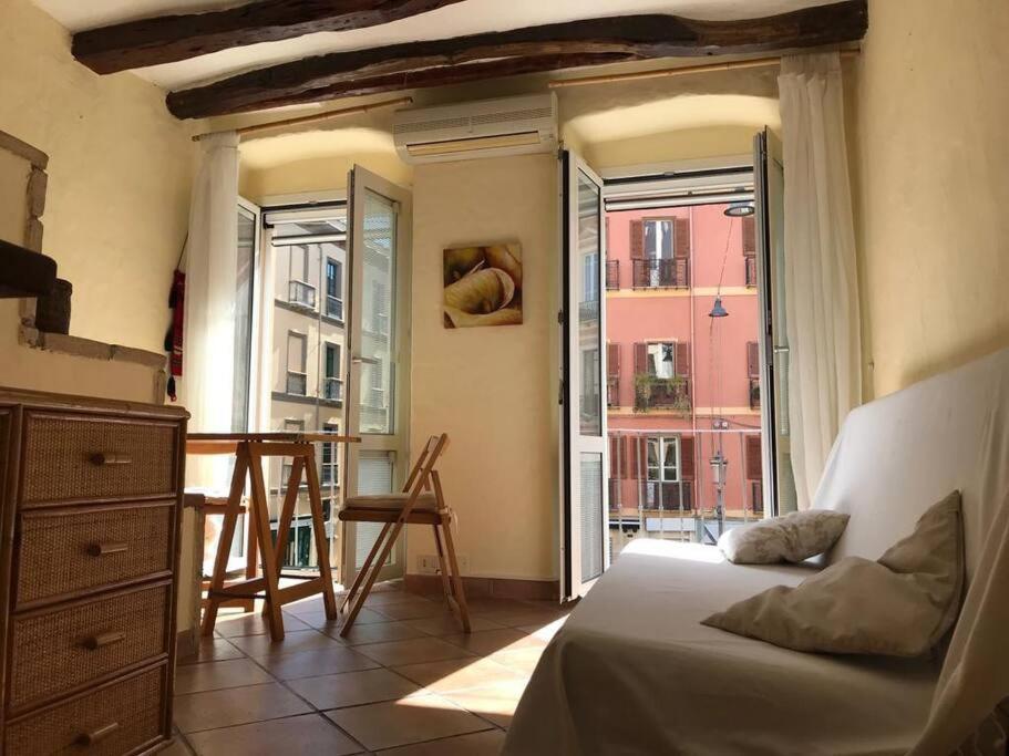 Lo Sguardo Sul Corso - Appartamento Intero Cagliari Exterior foto