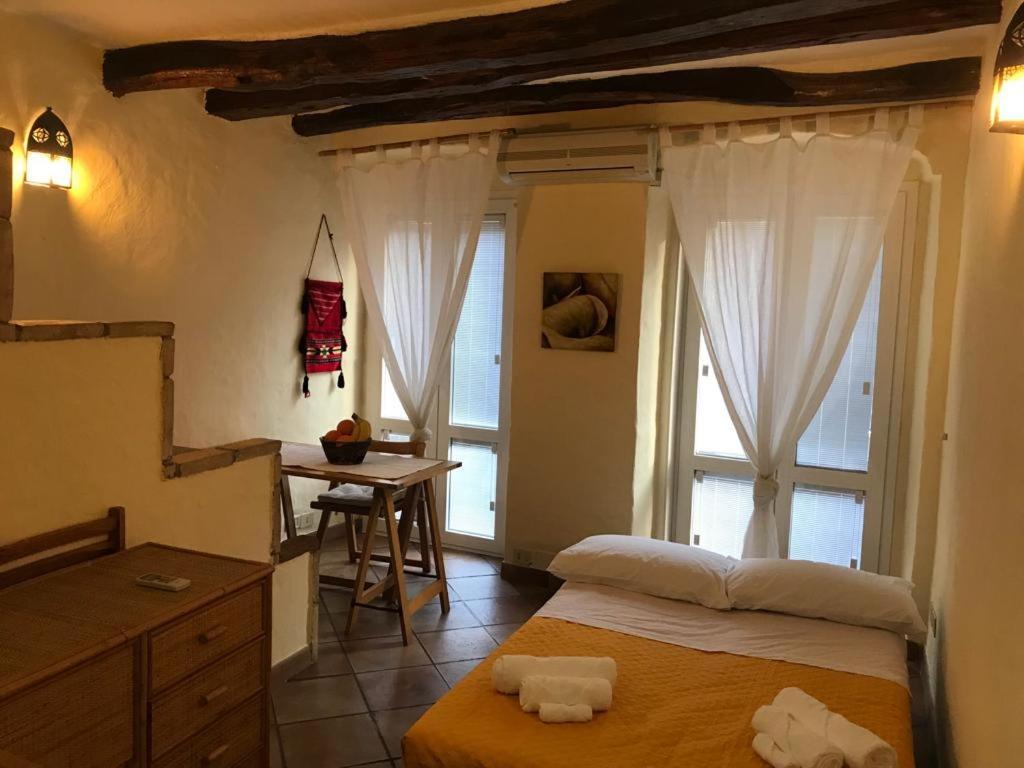 Lo Sguardo Sul Corso - Appartamento Intero Cagliari Exterior foto